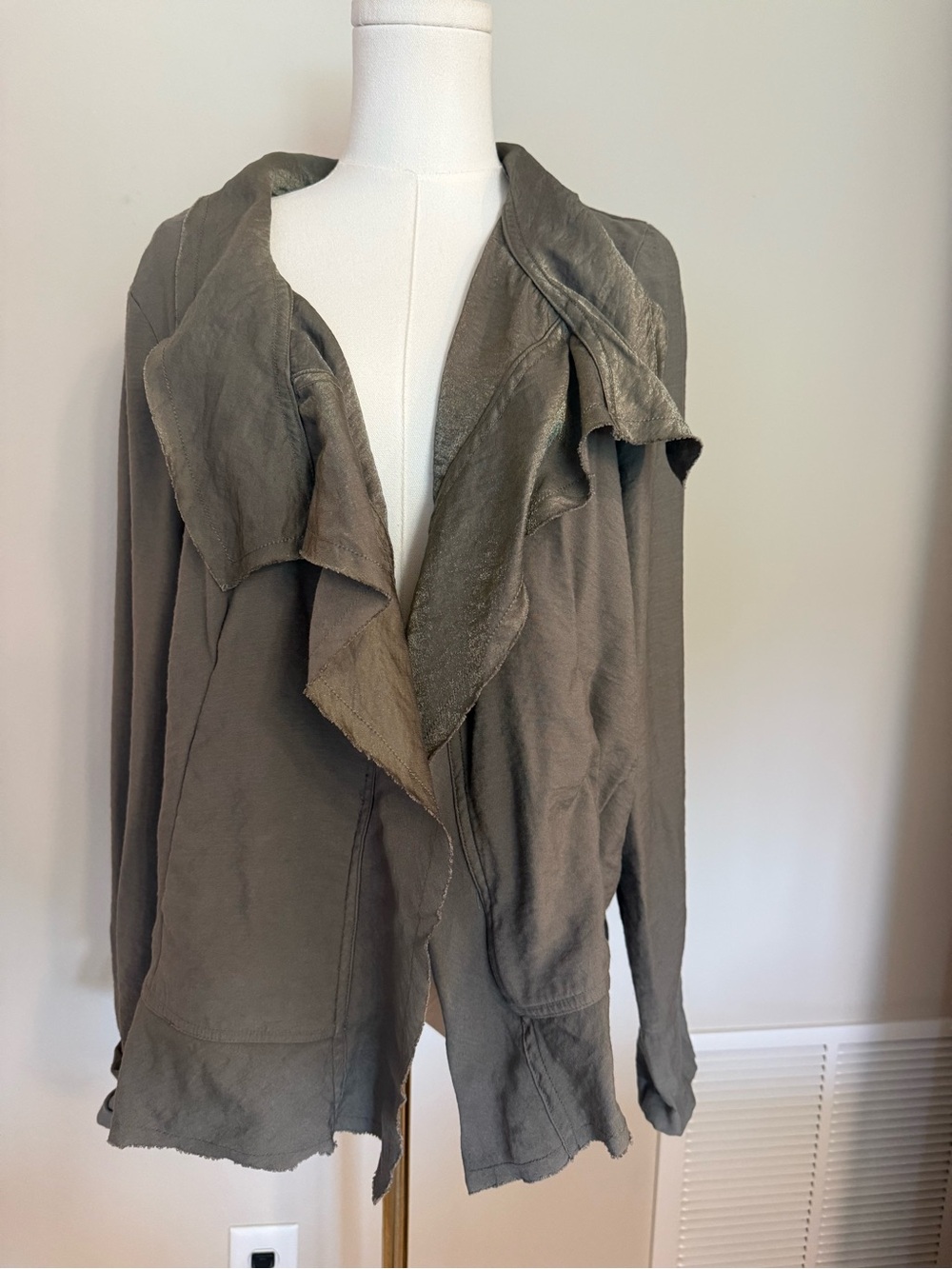 Simply Vera Wang Olive Green Draped Open Front Jacket Shimmer Lining Ruffle XL